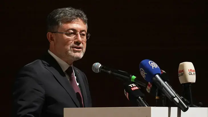 Bakan Yumaklı: Türkiye'de 8 Ağustos'ta eş zamanlı olarak aile kampı etkinliği yapacağız