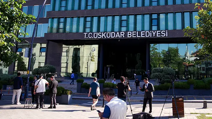Son dakika: Üsküdar Belediyesi'ne operasyonda yeni detaylar!