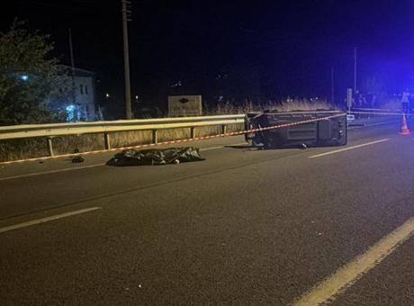 Kütahya'da feci kaza: Motosikletle elektrikli bisiklet çarpıştı; 1 ölü, 1 yaralı