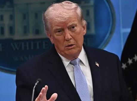 Trump ulusa seslendi! 'Yüz milyonlarca ABD seçmen dosyası yabancı hükümetlerin elinde'