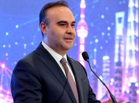 Bakan Kacır: Türkiye'nin yerli atomik saati uzaya fırlatıldı