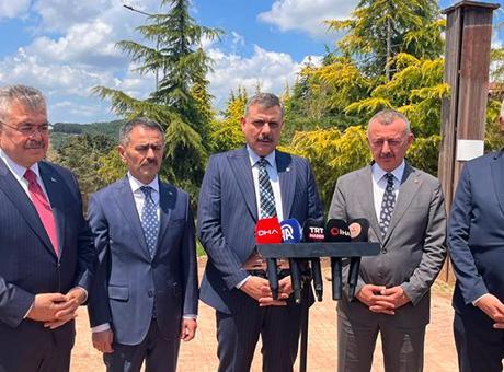 Bakan Çiftçi'den sahipsiz sokak hayvanları açıklaması