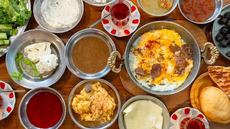 Van'ın gastronomi mirası lezzet noktalarında yaşatılıyor