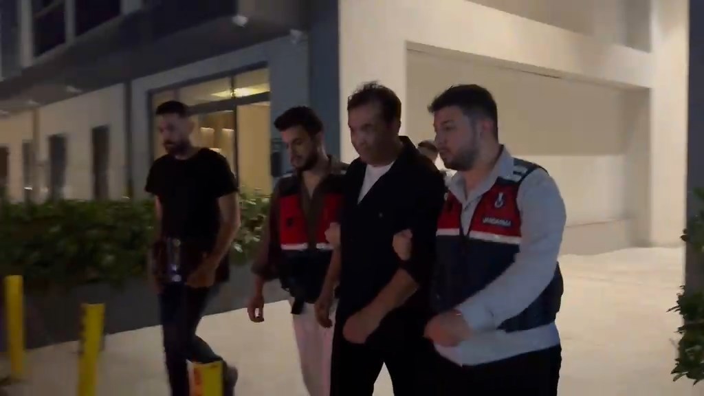 Cem Küçük soruşturması. Gazeteci Tahir Sarıkaya gözaltına alındı