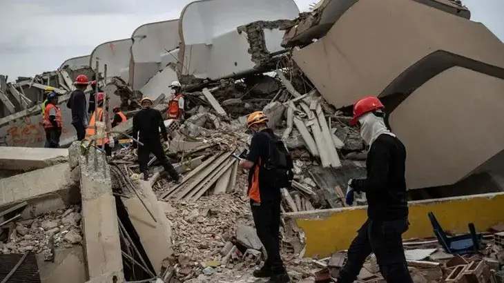 Venezuela'daki depremlerde can kaybı 6 bin 125'e yükseldi