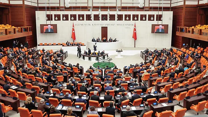 TBMM tatile girdi! Emekli, öğrenci, şehit, gazi ve yargı düzenlemeleri sonrası gözler 1