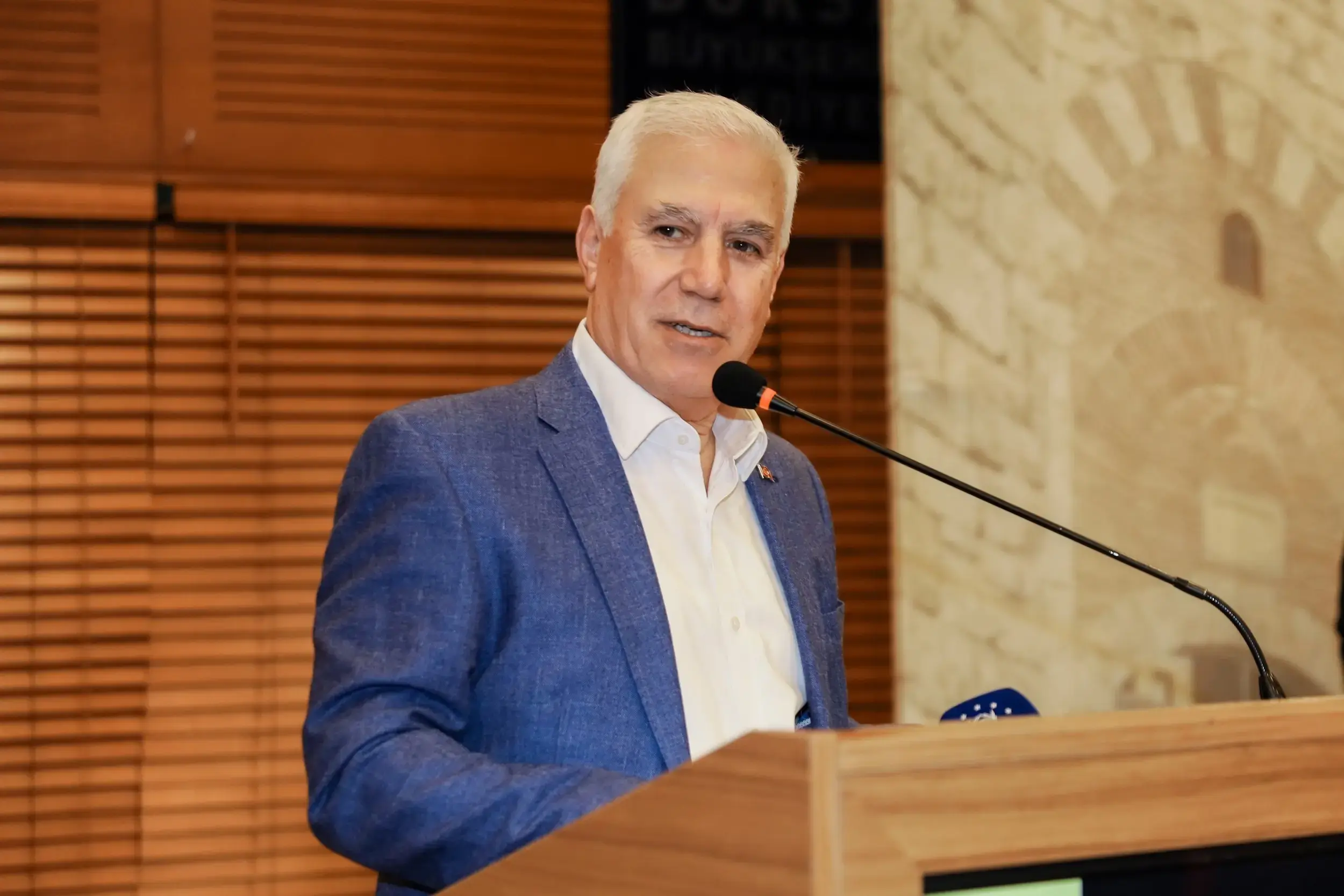Son dakika. . . Mustafa Bozbey CHP'den istifa etti